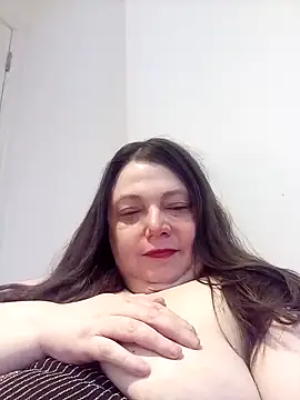 HotHornyEmmaX online show from 14, 2, 2025