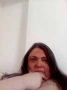 HotHornyEmmaX online show from 6, 2, 2025