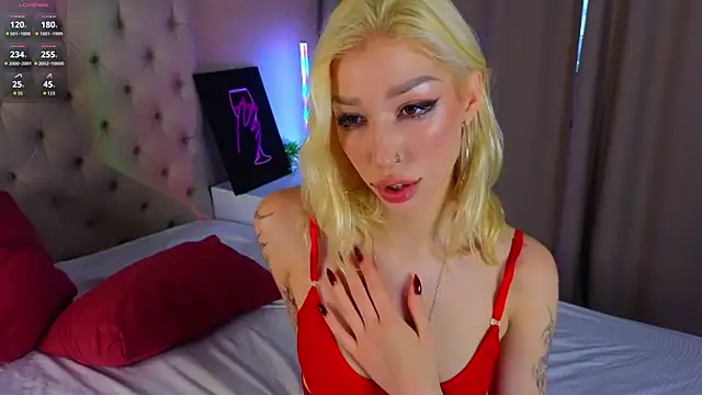 Snapshot of SallyCha chatting on 23, 11, 2025 SallyCha online show from 23, 11, 2025