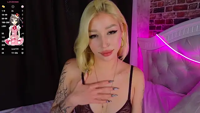 Snapshot of SallyCha chatting on 25, 9, 2025 SallyCha online show from 25, 9, 2025