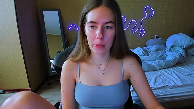 EmilyPaw online show from 3, 3, 2026