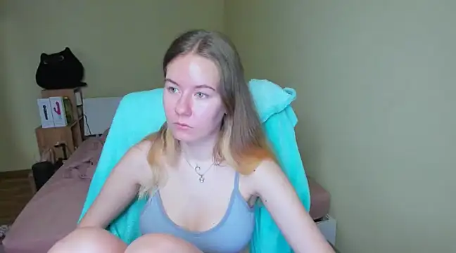 EmilyPaw online show from 16, 3, 2025