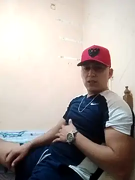 Snapshot of LuisMex1998 chatting on 25, 10, 2025 LuisMex1998 online show from 25, 10, 2025