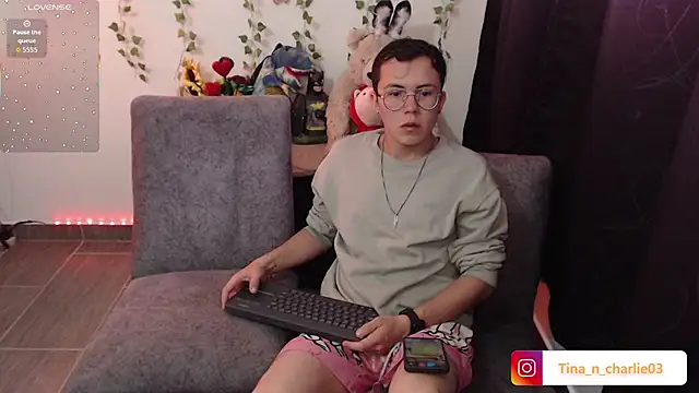 Tina 4 Charlie online show from 12, 1, 2026