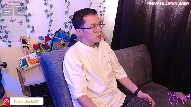 Tina 4 Charlie online show from 26, 11, 2025