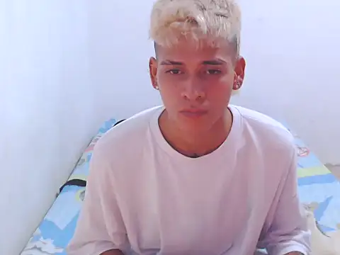 lu nastyboy18 online show from 10, 2, 2025
