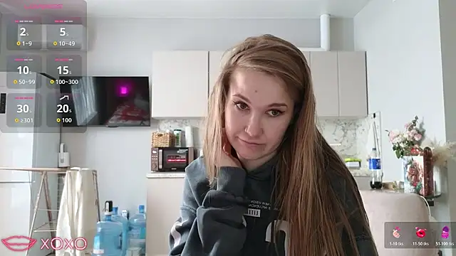 Snapshot of DianaShermy chatting on 13, 1, 2026 DianaShermy online show from 13, 1, 2026