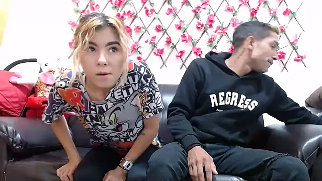 hot couple25 online show from 24, 1, 2025