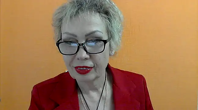 Snapshot of NessyJenixs chatting on 18, 2, 2025 NessyJenixs online show from 18, 2, 2025