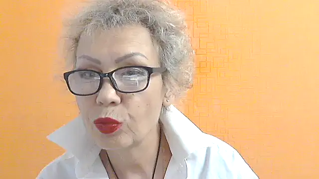 Snapshot of NessyJenixs chatting on 10, 10, 2025 NessyJenixs online show from 10, 10, 2025