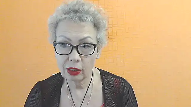 NessyJenixs online show from 13, 11, 2025