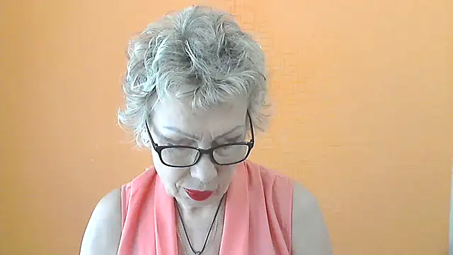 Snapshot of NessyJenixs chatting on 25, 6, 2026 NessyJenixs online show from 25, 6, 2026