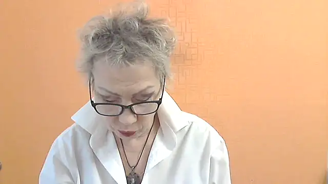 NessyJenixs online show from 14, 12, 2025