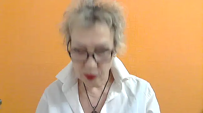 Snapshot of NessyJenixs chatting on 2, 3, 2025 NessyJenixs online show from 2, 3, 2025