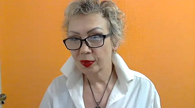 Snapshot of NessyJenixs chatting on 7, 3, 2025 NessyJenixs online show from 7, 3, 2025
