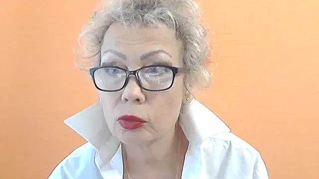 Snapshot of NessyJenixs chatting on 21, 9, 2025 NessyJenixs online show from 21, 9, 2025