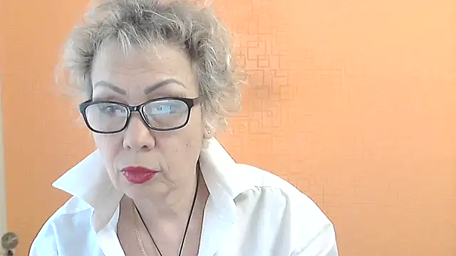 NessyJenixs online show from 24, 3, 2026