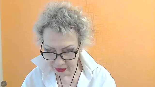 NessyJenixs online show from 11, 3, 2026