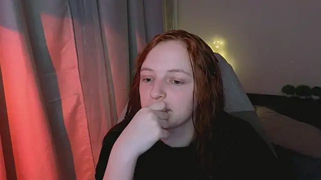 Snapshot of Hanna_melon chatting on 7, 3, 2025 Hanna melon online show from 7, 3, 2025