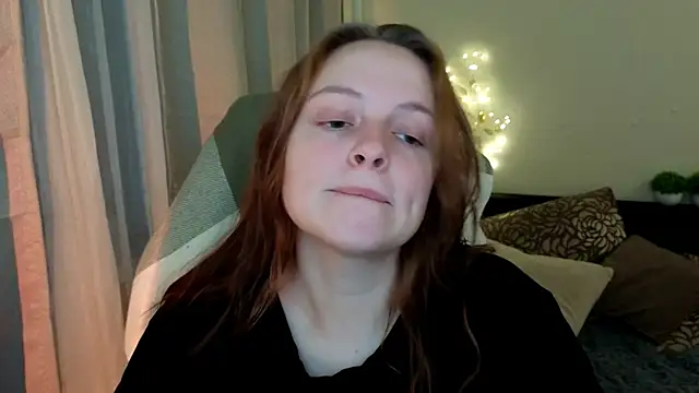 Snapshot of Hanna_melon chatting on 2, 2, 2025 Hanna melon online show from 2, 2, 2025