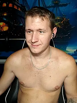 Snapshot of DiMastyzzz chatting on 4, 11, 2025 DiMastyzzz online show from 4, 11, 2025