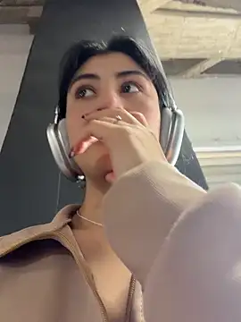 fiorella paris online show from 19, 3, 2026