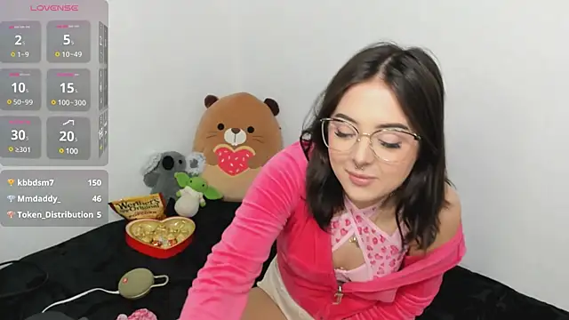 LiloshRoxy online show from 13, 2, 2025