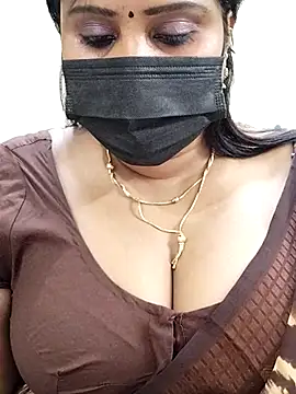 Snapshot of Queenflowerr chatting on 16, 3, 2025 Queenflowerr online show from 16, 3, 2025