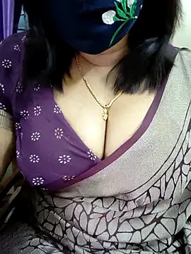 Queenflowerr online show from 18, 3, 2026