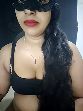 Sexy-Monikaa online show from 2, 3, 2025