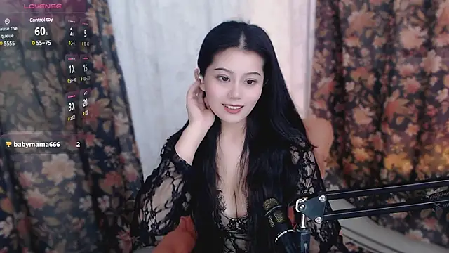 Snapshot of cat-lady-6688 chatting on 8, 3, 2025 cat-lady-6688 online show from 8, 3, 2025
