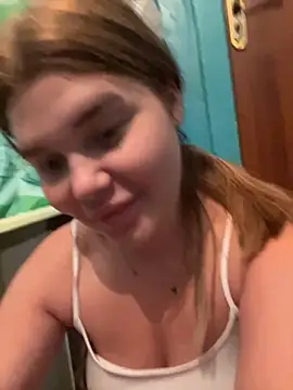 ella zzz online show from 28, 9, 2025