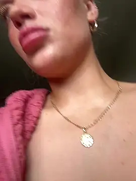 blissdimicco online show from 9, 2, 2026