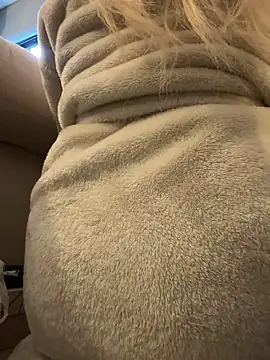 blissdimicco online show from 7, 11, 2025