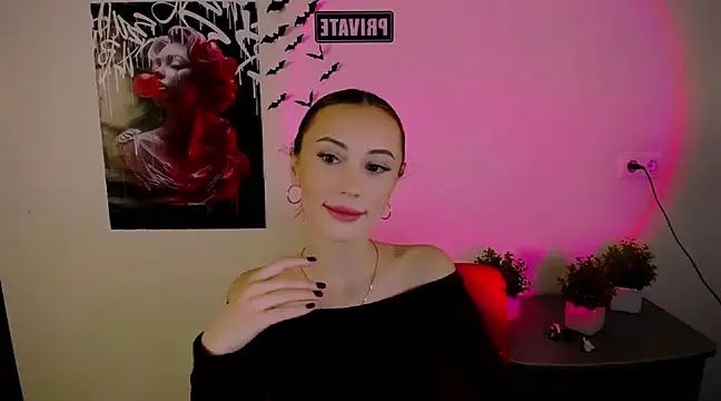 Snapshot of Nikonara_Love chatting on 9, 3, 2025 Nikonara Love online show from 9, 3, 2025