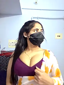 Hot honey77 online show from 20, 9, 2025