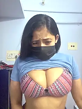 Hot honey77 online show from 28, 9, 2025