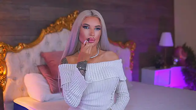 Juicy Jessye online show from 2, 5, 2026