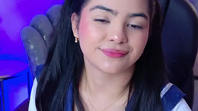 Layla Breezee online show from 16, 5, 2026