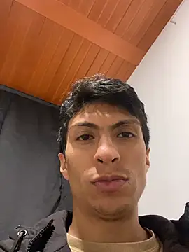 ApoloCruz online show from 6, 4, 2026