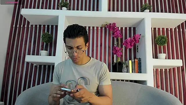 Snapshot of ApoloCruz chatting on 16, 5, 2026 ApoloCruz online show from 16, 5, 2026