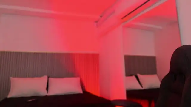 bonnieAn online show from 6, 11, 2025