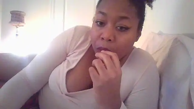 angeliquebelcali online show from 17, 3, 2025