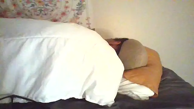 angeliquebelcali online show from 20, 10, 2025