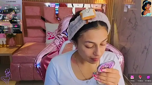 lilith petit sub online show from 6, 11, 2025