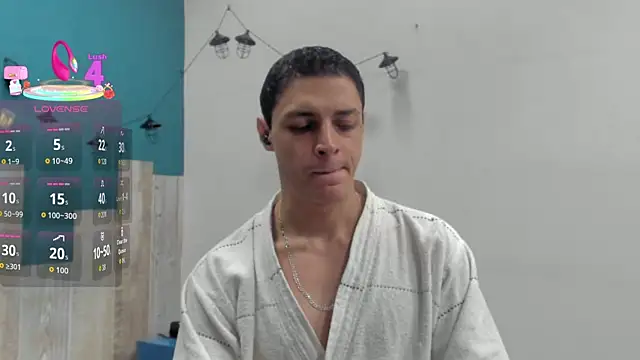 Snapshot of Frank_Millers chatting on 10, 10, 2025 Frank Millers online show from 10, 10, 2025