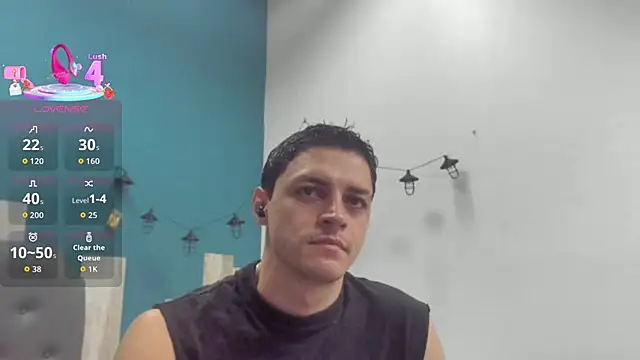 Snapshot of Frank_Millers chatting on 14, 10, 2025 Frank Millers online show from 14, 10, 2025