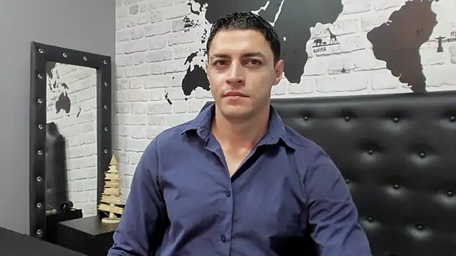 Snapshot of Frank_Millers chatting on 24, 11, 2025 Frank Millers online show from 24, 11, 2025