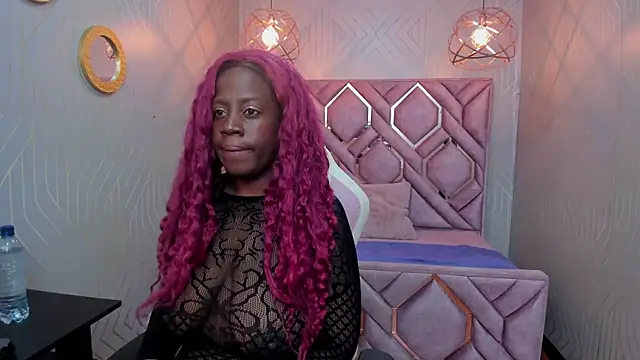nefertiti ebony online show from 15, 3, 2025