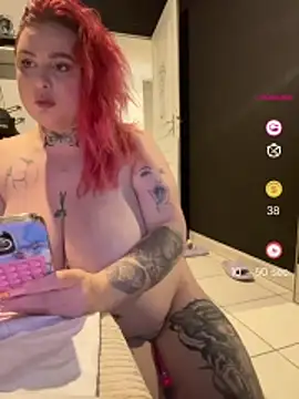 Snapshot of it_is_spicy chatting on 24, 7, 2026 it is spicy online show from 24, 7, 2026